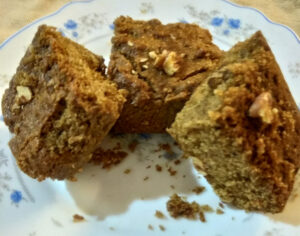 Date and walnut cake