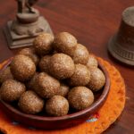 Millet mung laddu