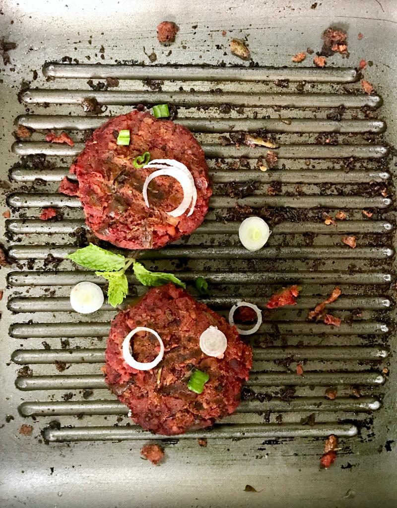 Chole Beetroot Tikki