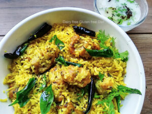 Gola Bhaat